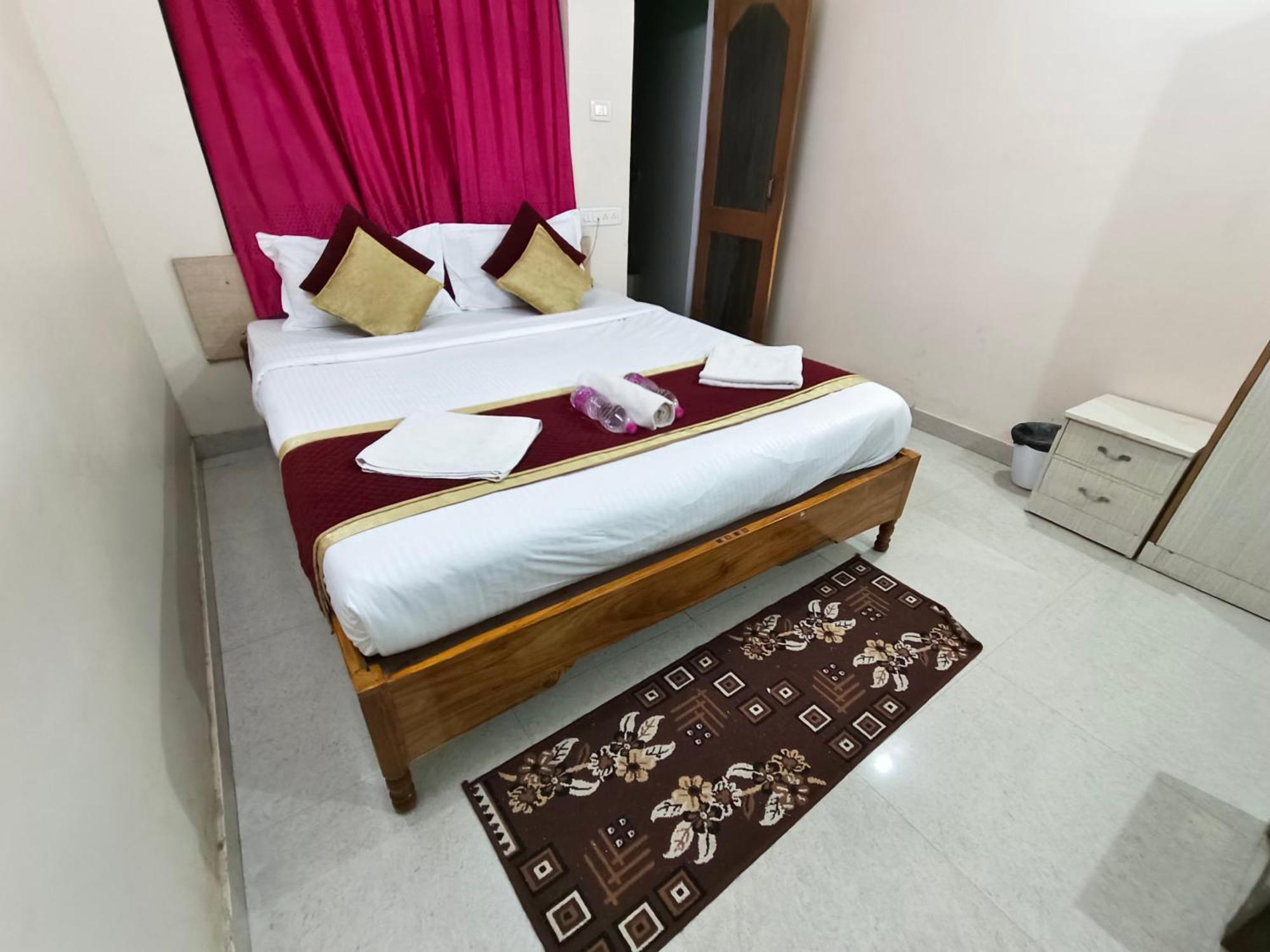 Hotel Bay Beach Inn Puri Exterior photo