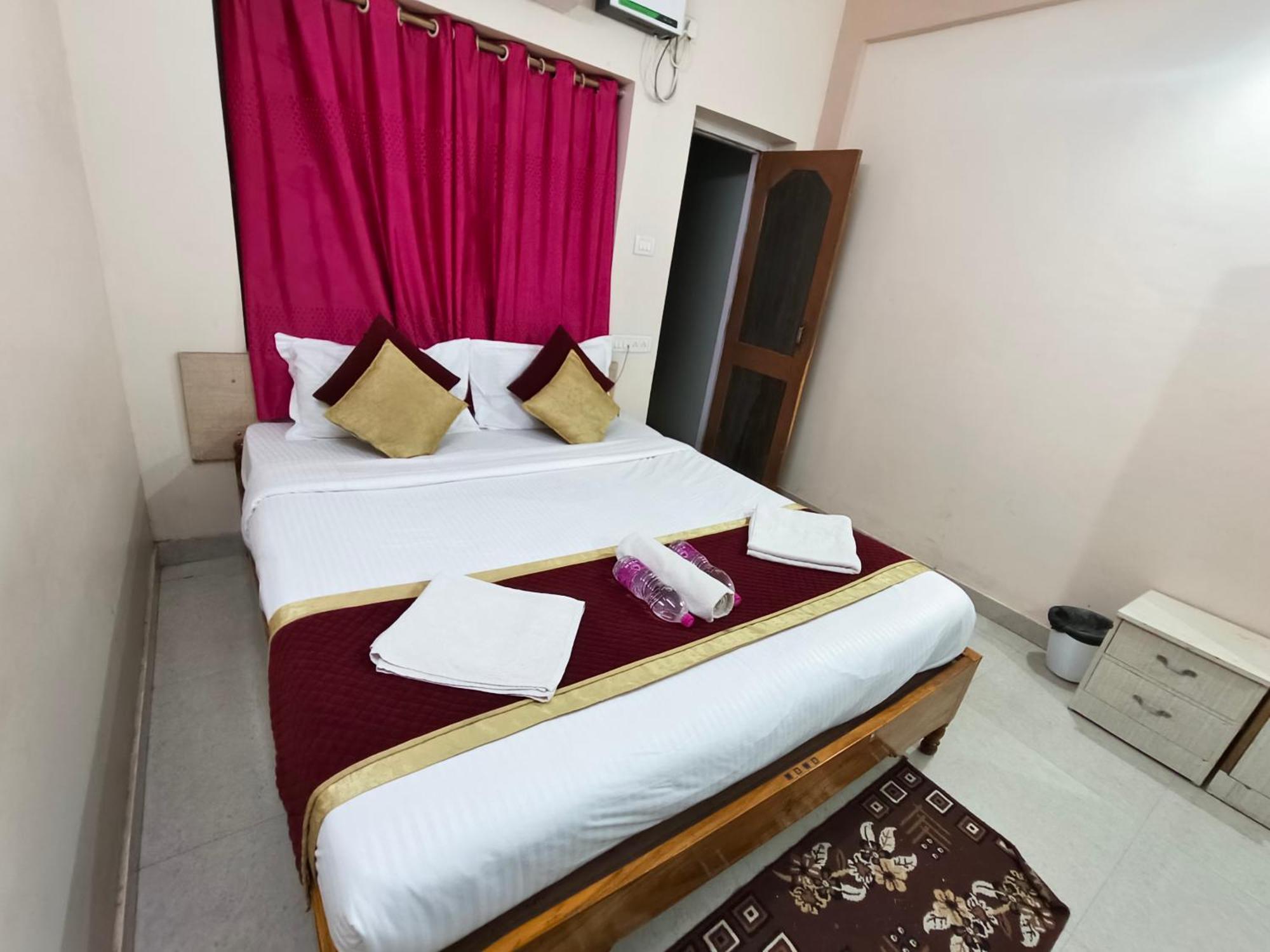 Hotel Bay Beach Inn Puri Exterior photo