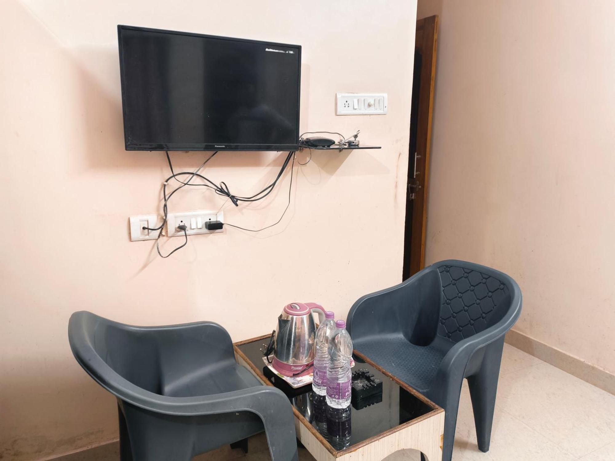 Hotel Bay Beach Inn Puri Exterior photo