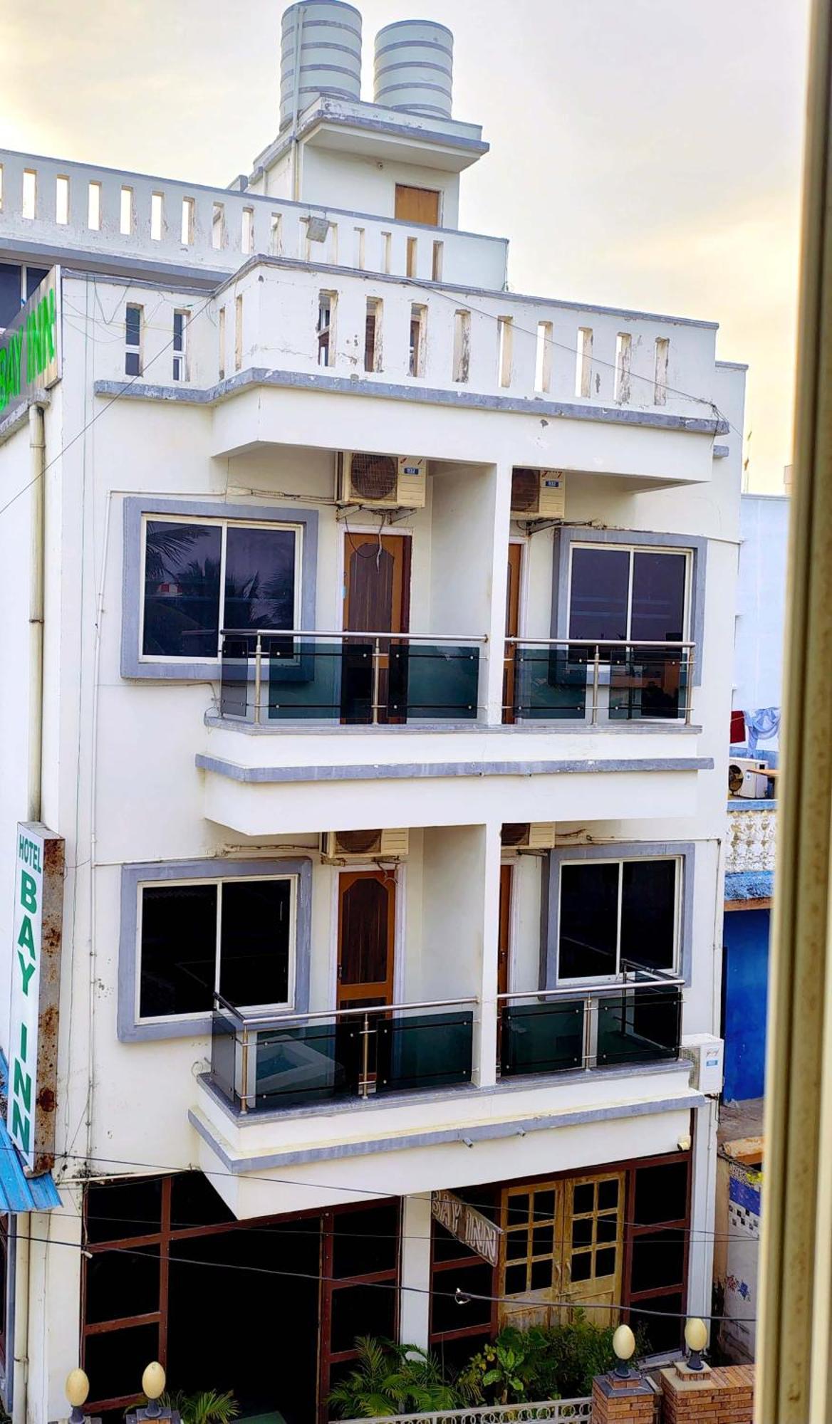 Hotel Bay Beach Inn Puri Exterior photo
